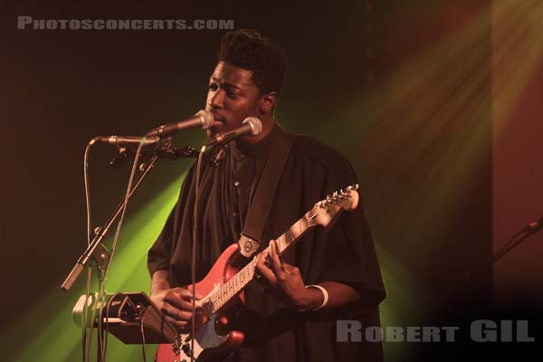 MOSES SUMNEY - 2015-10-27 - PARIS - Badaboum - 